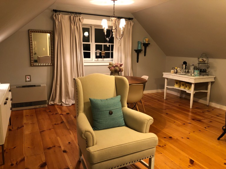 D7D60216-B48B-4426-8B30-F13C6E7BEEB9